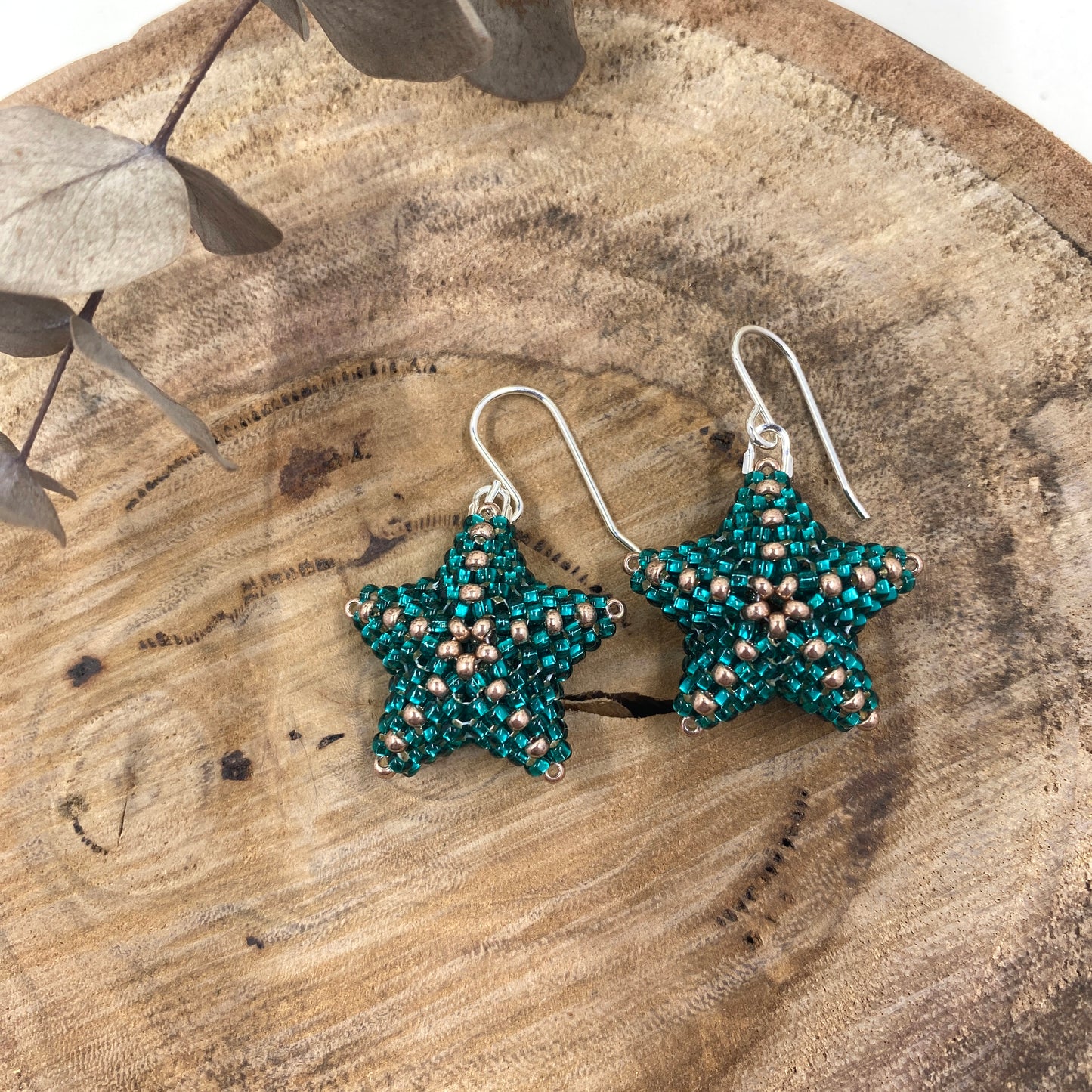 Star 3D Earrings - Christmas - red, white, green