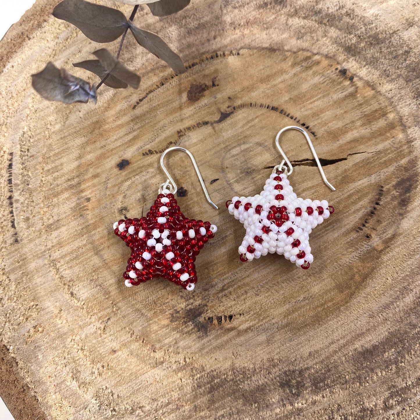 Star 3D Earrings - Christmas - red, white, green