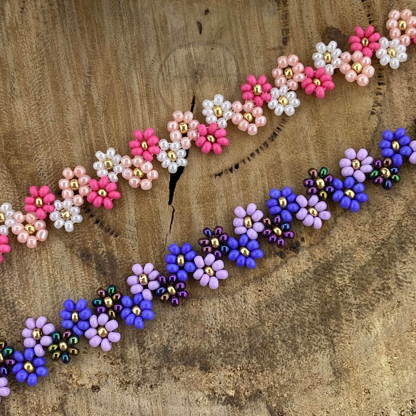 Purple Daisy Beaded Earrings & Bracelet Set