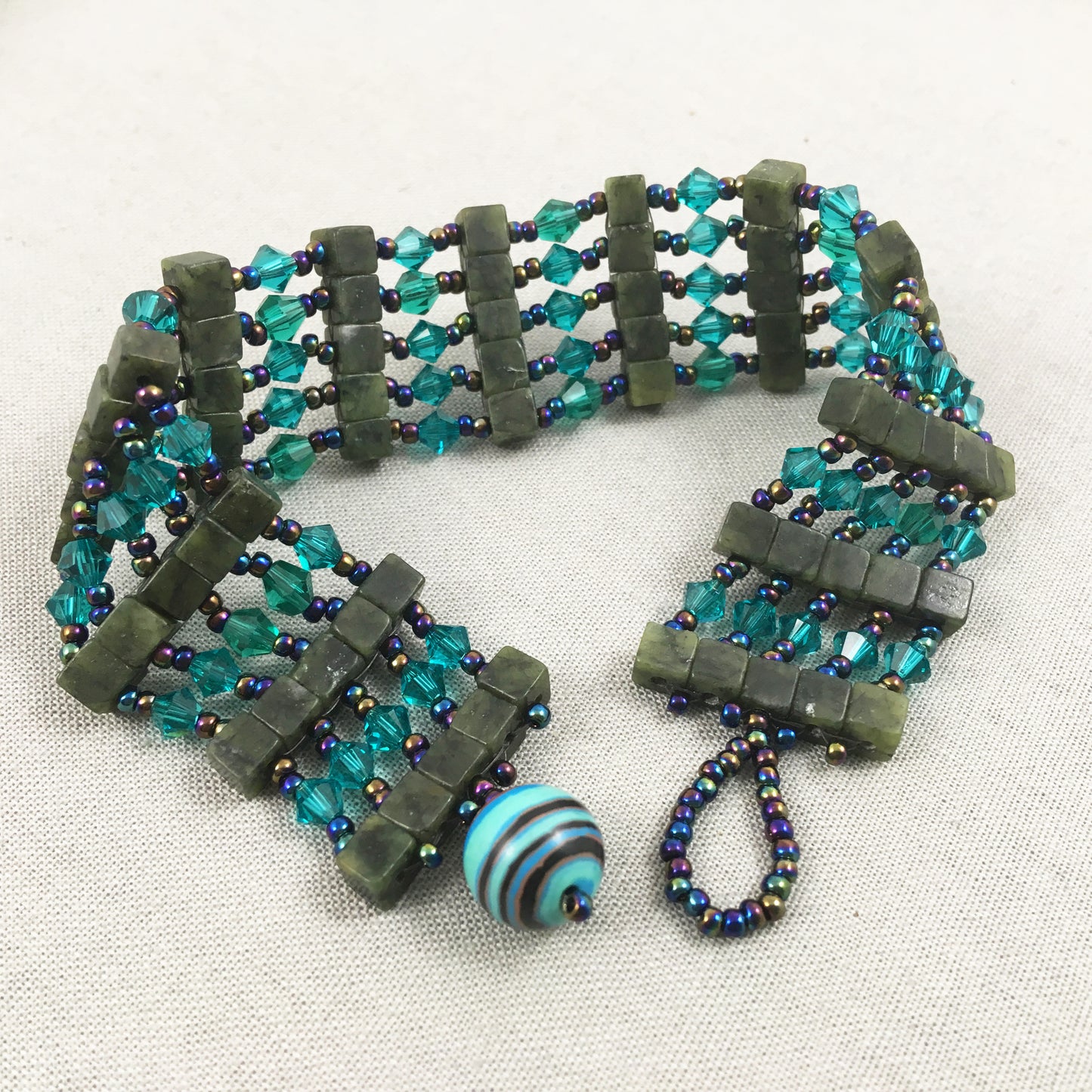 Green Square Beaded Bracelet