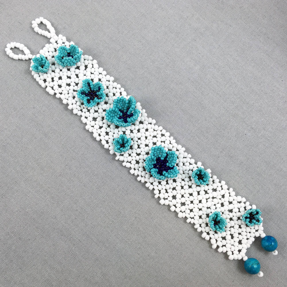 White Beaded Net Bracelet with Turquoise Beaded Flowers