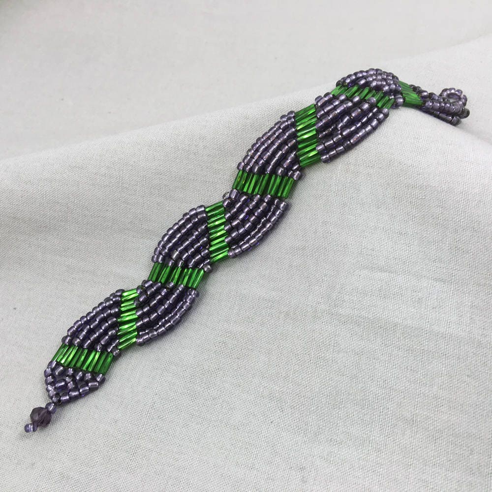 Green and Purple Wavy Beaded Bracelet