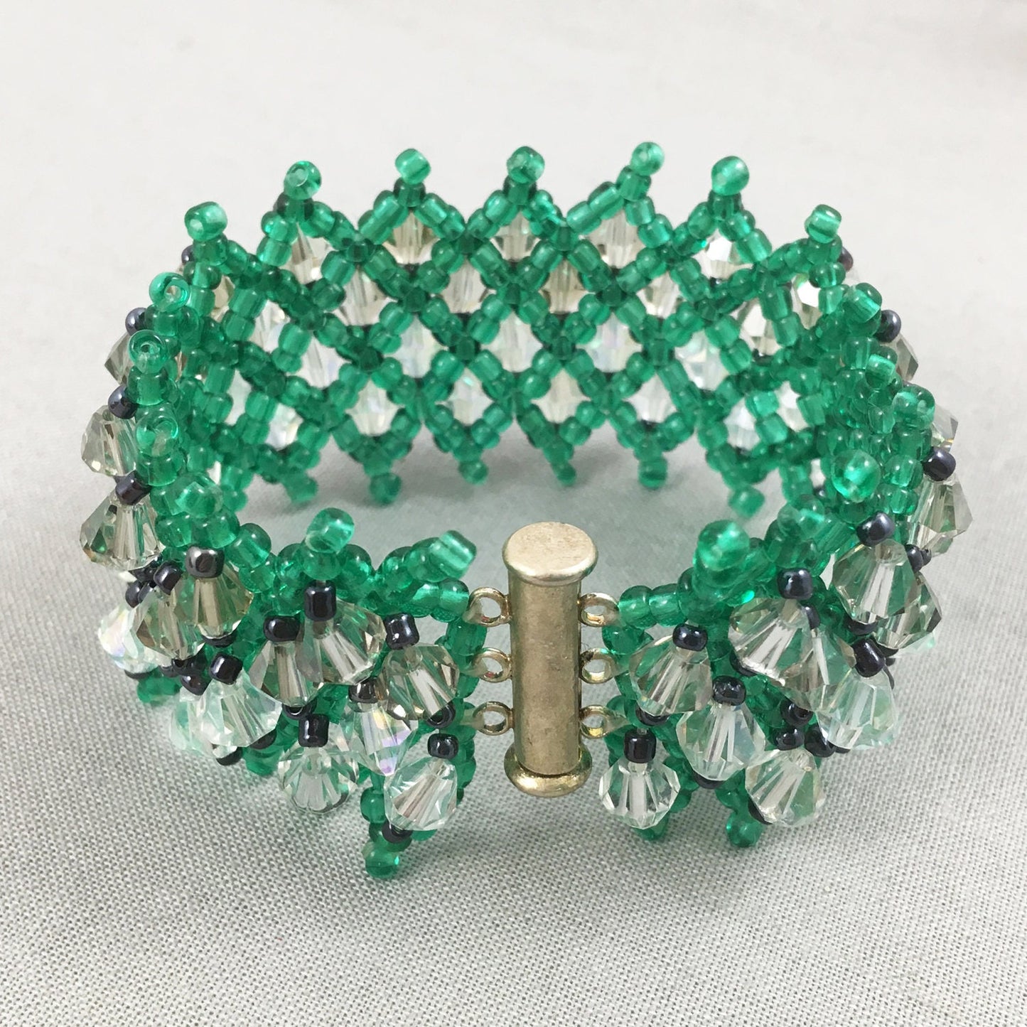 Green Beaded Bracelet with Crystals