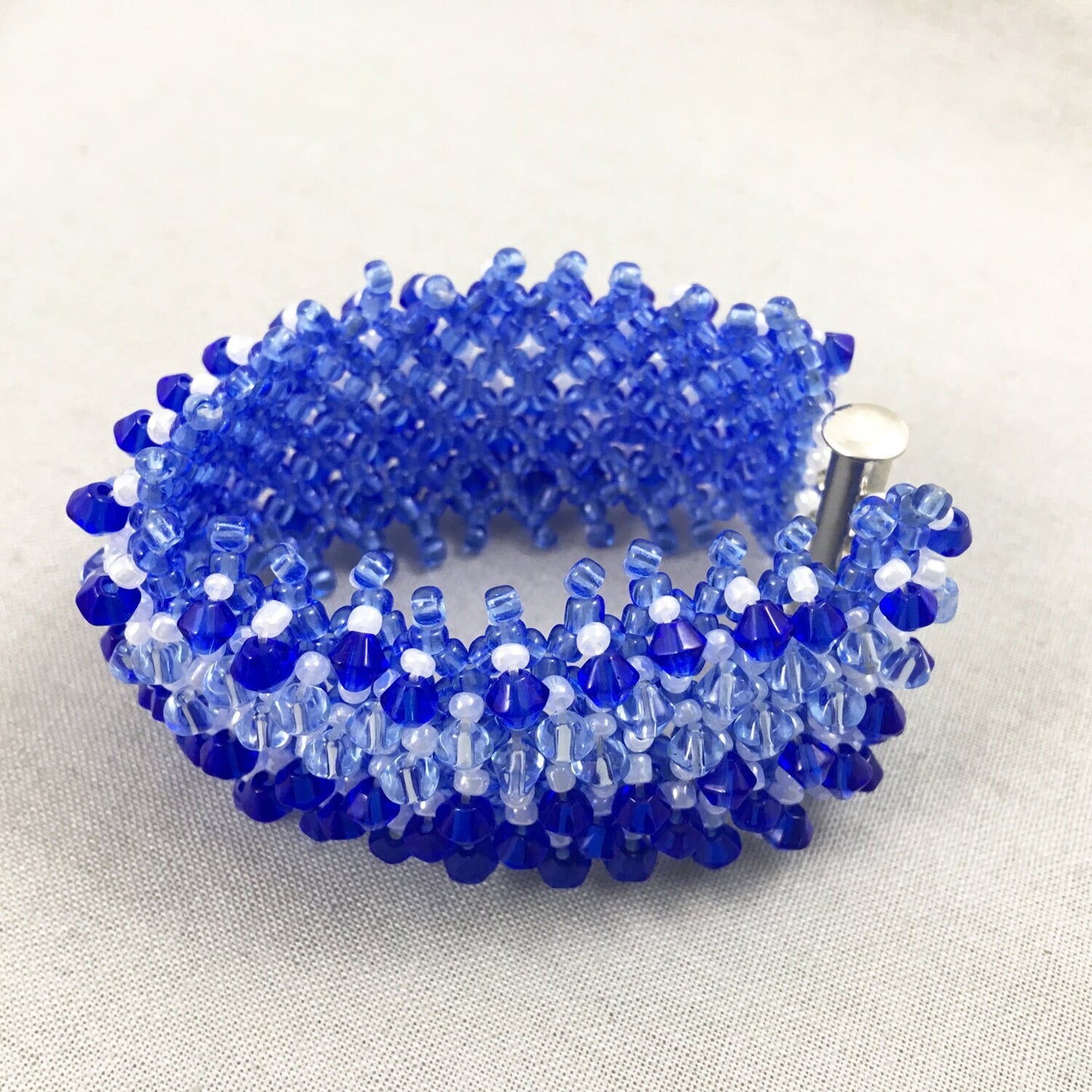 Blue Beaded Bracelet with Crystals